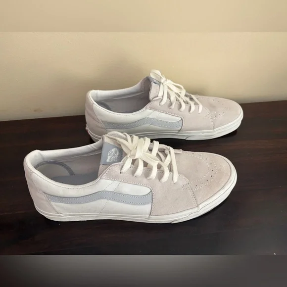 Vans Men's Gray Suede Sneakers - Picture 1 of 5